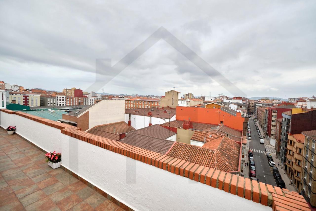 Espectacular Atico A Un Paso Del Centro De Gijon Bed & Breakfast Eksteriør bilde