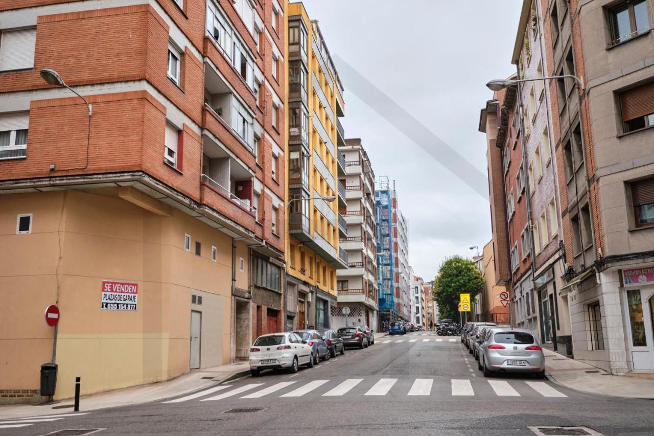 Espectacular Atico A Un Paso Del Centro De Gijon Bed & Breakfast Eksteriør bilde